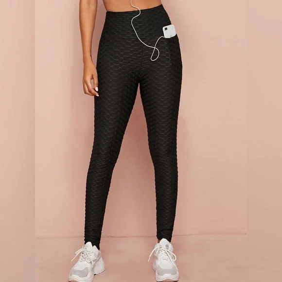 SHEIN Solid Textured Sports Leggings with Phone Pocket - Picture 3 of 16